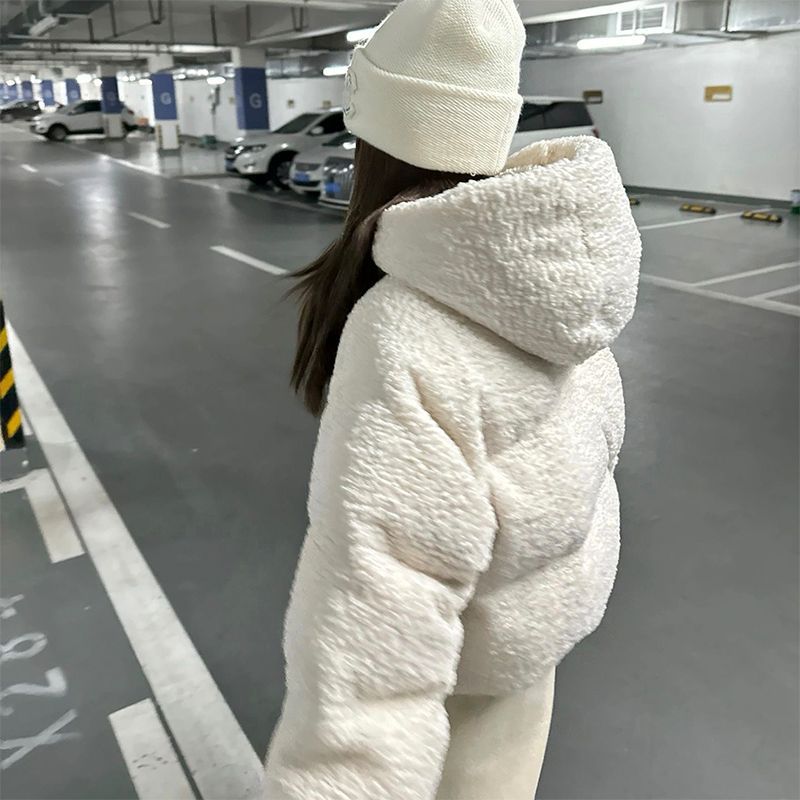 American-style White Lamb Wool Baseball Uniform Short Coat